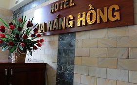 Tia NáNg HòNg - Pink Sunbeam Hotel